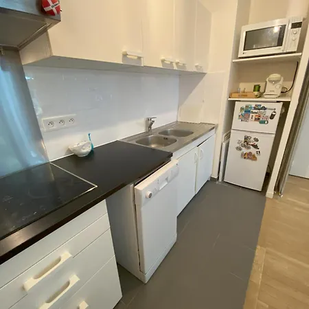 Bed And Breakfast Nanterre * نانتير